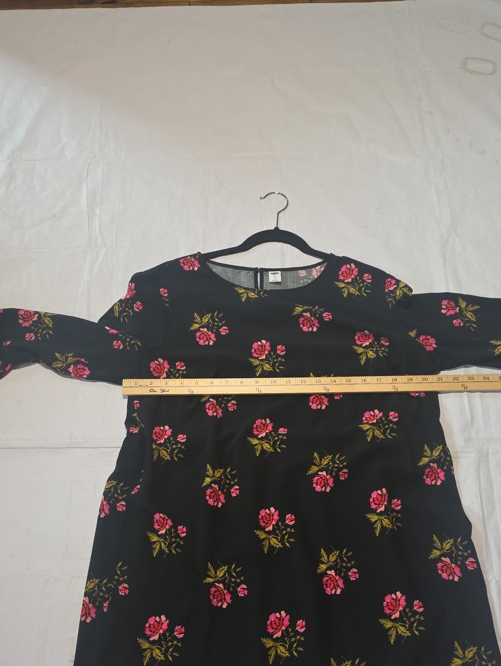 Old Navy Women's Shift Dress Black‎ Pink Floral Bell Sleeves XL - Picture 10 of 10